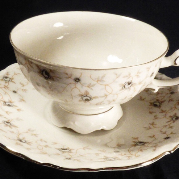 Tea cup & saucer set Mitterteich Bavaria Germany Lady Linda blue rose pattern - Picture 4 of 8